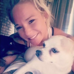 Meet your Posher, Detessa